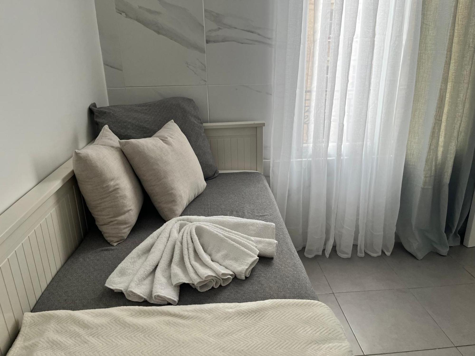 Charmant Studio Parisien Au Coeur Du 15E Arrondissement מראה חיצוני תמונה